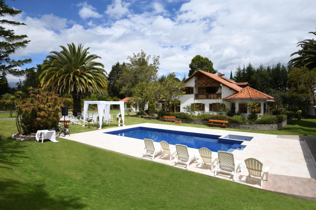 Quinta La Constanza Hotel Tababela Bagian luar foto