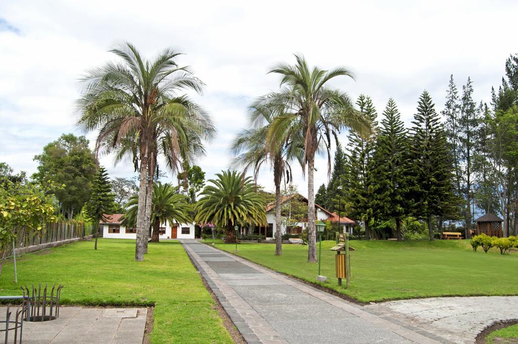 Quinta La Constanza Hotel Tababela Bagian luar foto