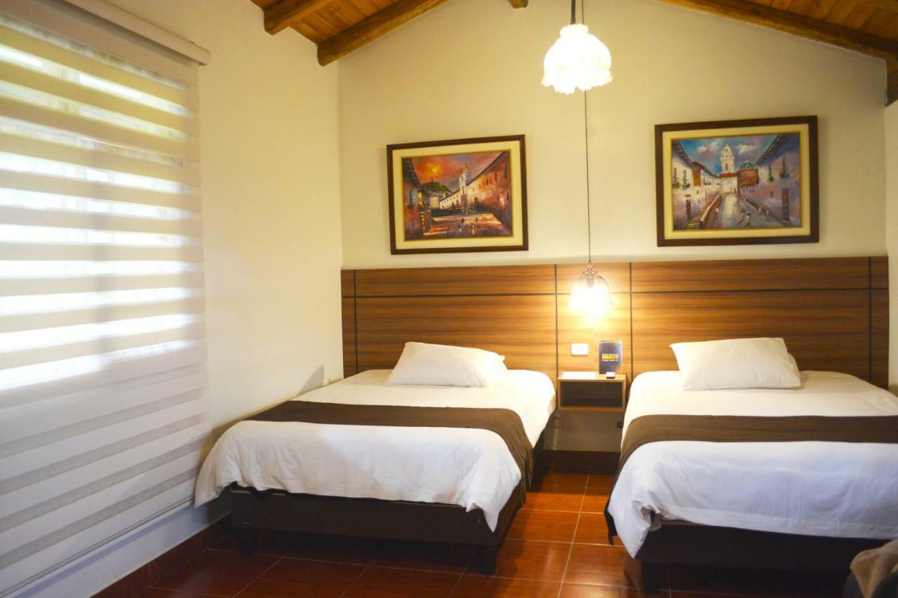 Quinta La Constanza Hotel Tababela Bagian luar foto