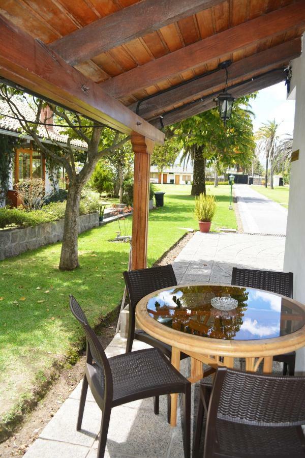 Quinta La Constanza Hotel Tababela Bagian luar foto